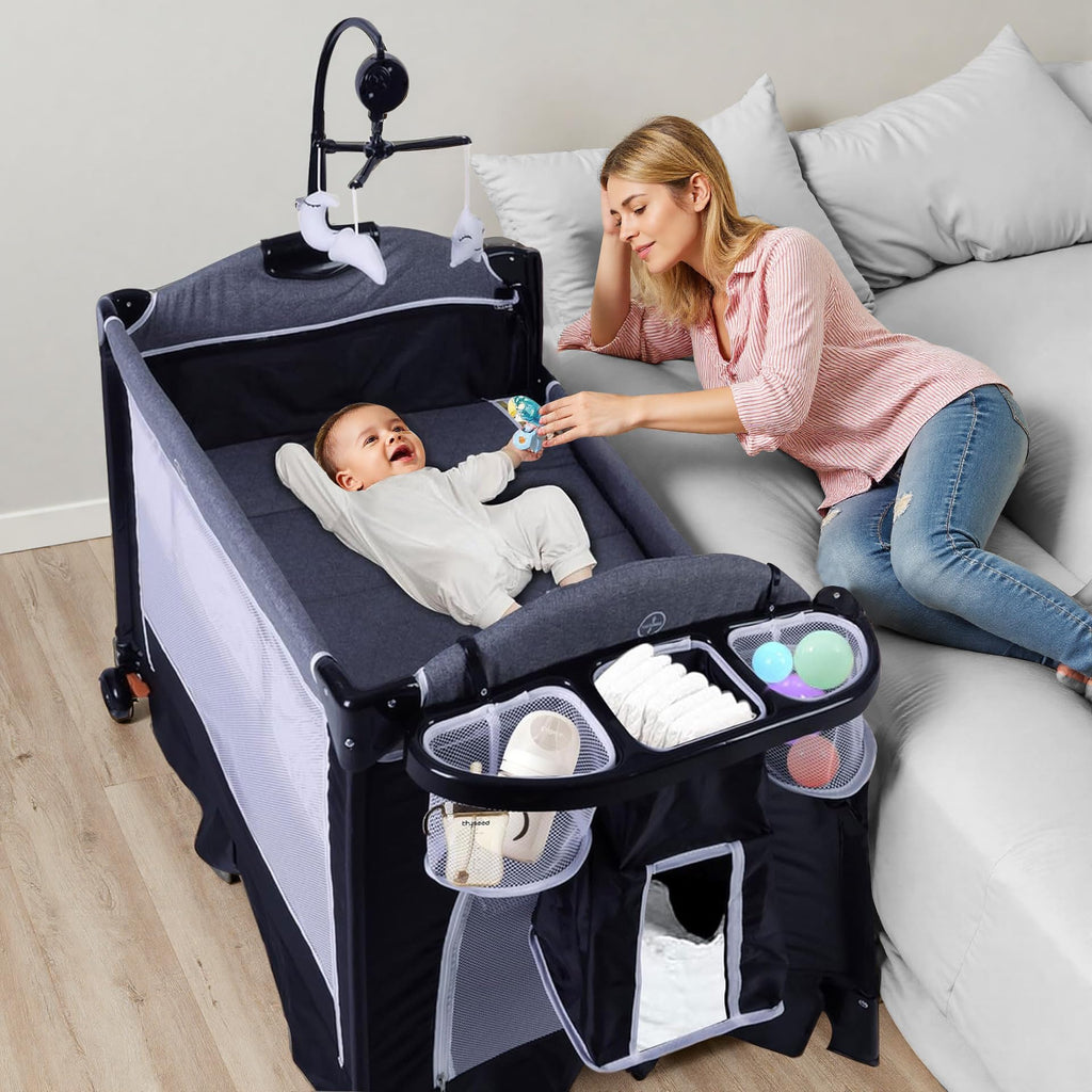 4 in 1 Portable Playard Baby Bassinet U4973