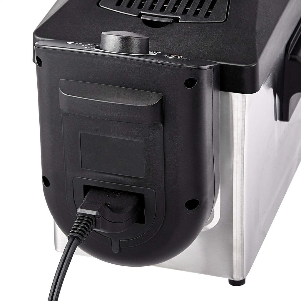 3.2-Qt Electric Deep Fryer with Adjustable Temperature Control R8325