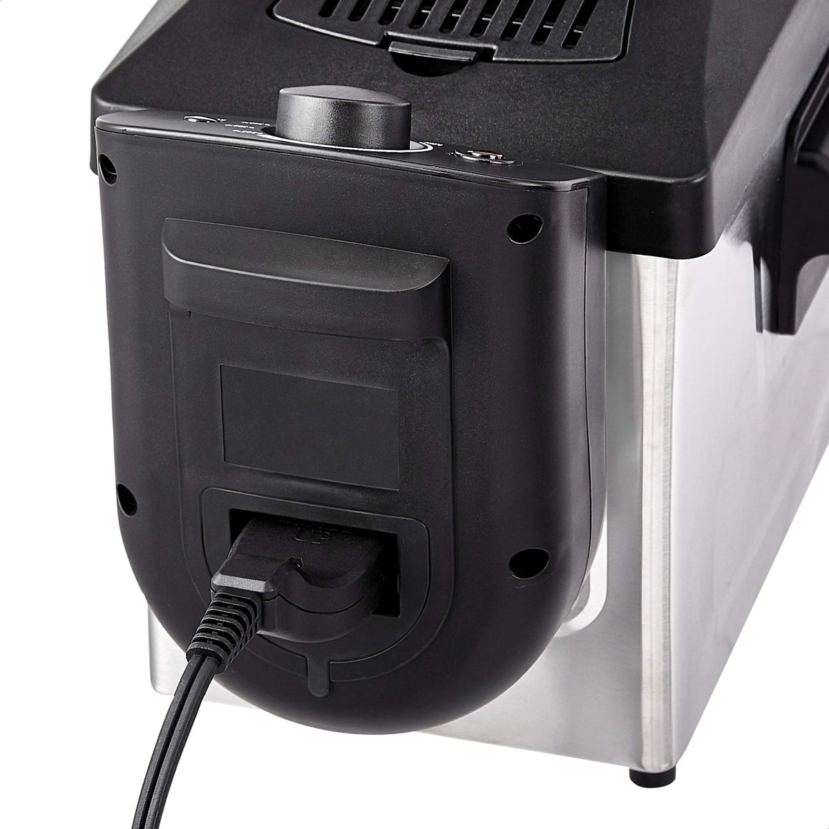 3.2-Qt Electric Deep Fryer with Adjustable Temperature Control R8325